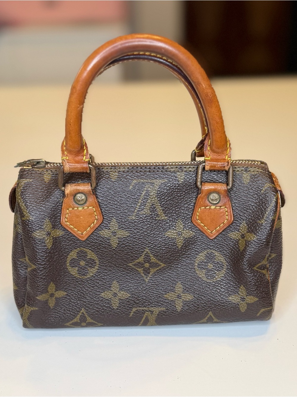 Vintage Louis Vuitton Brown Monogram Mini Speedy Bag- Zipper Pull Broken - Picture 4 of 5